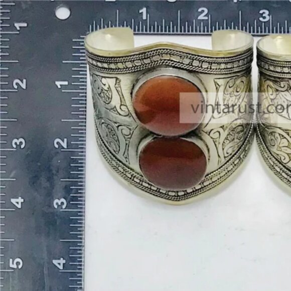 Single Boho Carnelian Stone Cuff: Antique Kuchi Tribal Bracelet - Picture 2 of 15